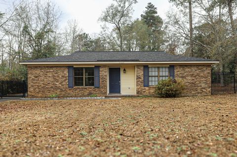 Photo of 2323 Woodsman Drive, Augusta, GA 30906 (MLS # 550001)