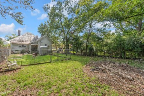 Tiny photo for 167 Commerce Street, Crawfordville, GA 30631 (MLS # 546738)