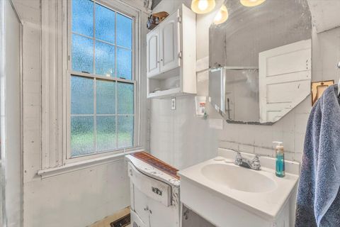 Tiny photo for 167 Commerce Street, Crawfordville, GA 30631 (MLS # 546738)