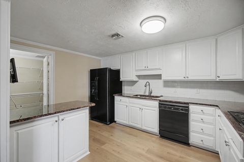 Tiny photo for 1 7th Street, Augusta, GA 30901 (MLS # 552082)