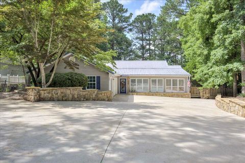 1695 Buckhead Drive Tignall GA 30668