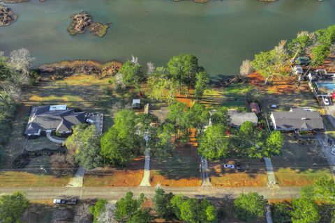 Tiny photo for 134 Lake Bluff Drive, Waynesboro, GA 30830 (MLS # 553173)