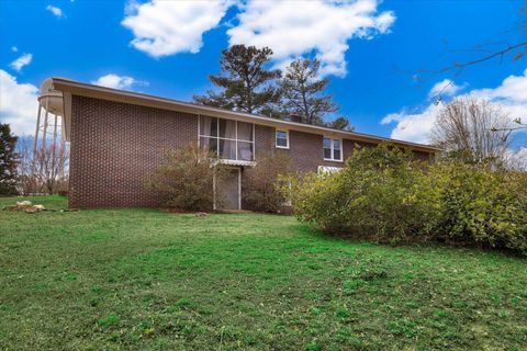 Tiny photo for 200 State Road S-33-108, McCormick, SC 29835 (MLS # 552820)