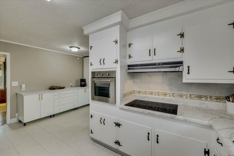 Tiny photo for 200 State Road S-33-108, McCormick, SC 29835 (MLS # 552820)