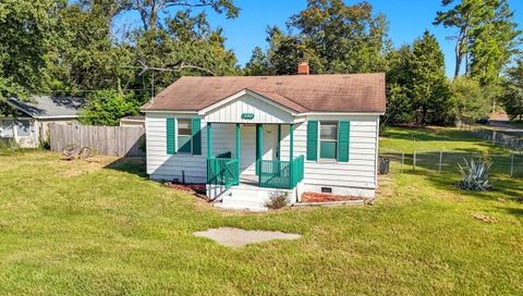 Tiny photo for 2307 Harding Road, Augusta, GA 30906 (MLS # 547020)