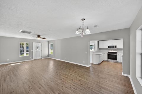 Tiny photo for 500 Tennessee Avenue, New Ellenton, SC 29809 (MLS # 548951)