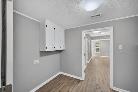 Tiny photo for 500 Tennessee Avenue, New Ellenton, SC 29809 (MLS # 548951)