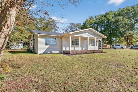 Tiny photo for 500 Tennessee Avenue, New Ellenton, SC 29809 (MLS # 548951)