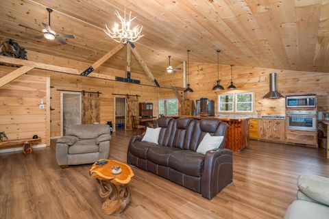 Tiny photo for 391 Whitecliff Drive, Ellijay, GA 30540 (MLS # 544458)