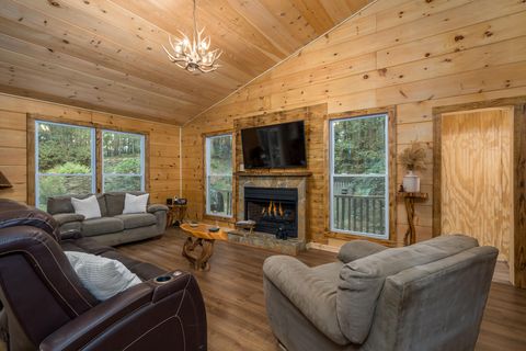 Tiny photo for 391 Whitecliff Drive, Ellijay, GA 30540 (MLS # 544458)