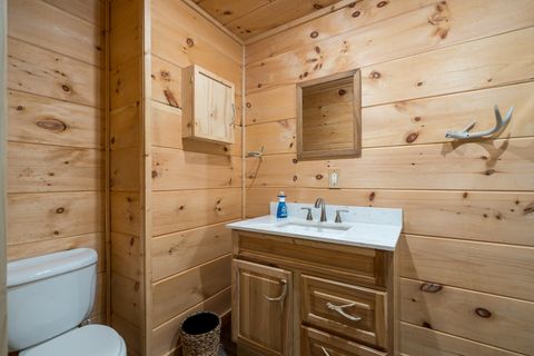 Tiny photo for 391 Whitecliff Drive, Ellijay, GA 30540 (MLS # 544458)