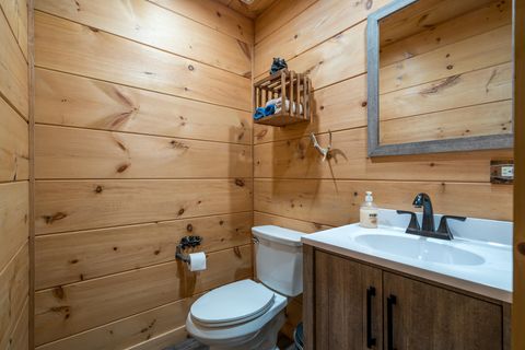 Tiny photo for 391 Whitecliff Drive, Ellijay, GA 30540 (MLS # 544458)