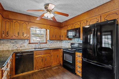 Tiny photo for 834 Ann Street, Augusta, GA 30904 (MLS # 549795)