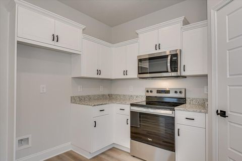 Tiny photo for 140 Traditions Drive, Trenton, SC 29847 (MLS # 551902)