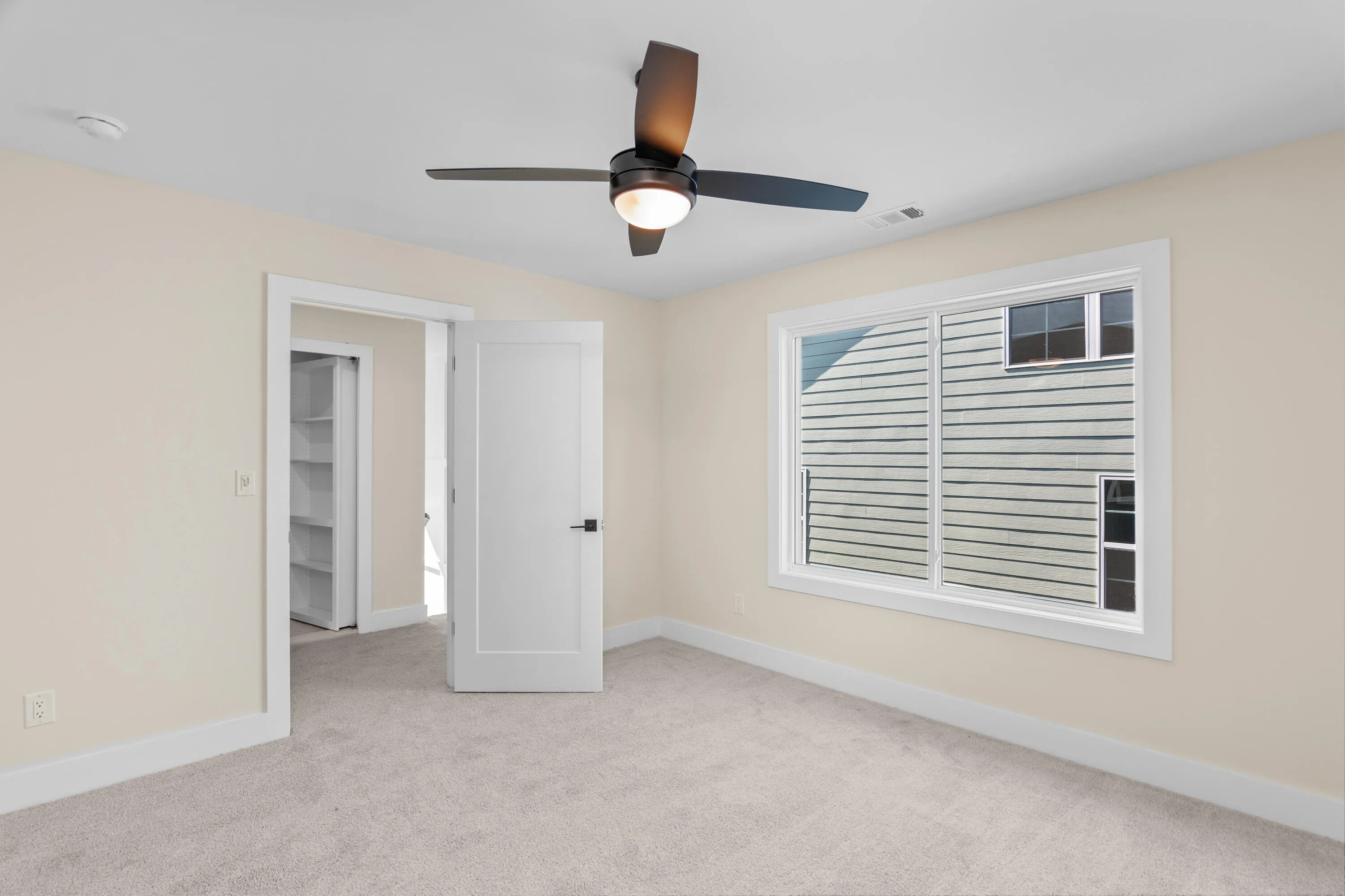 Grovetown, Georgia 30813, United States, 4 Bedrooms Bedrooms, ,3 BathroomsBathrooms,Residential,Active,64252