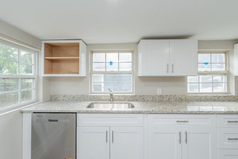 Tiny photo for 2015 Starnes Street, Augusta, GA 30904 (MLS # 548106)