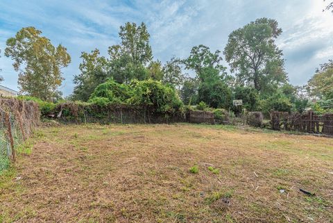 Tiny photo for 2015 Starnes Street, Augusta, GA 30904 (MLS # 548106)