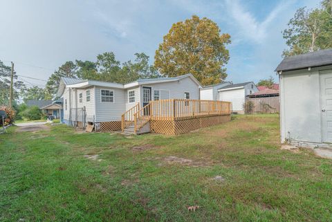 Tiny photo for 2015 Starnes Street, Augusta, GA 30904 (MLS # 548106)