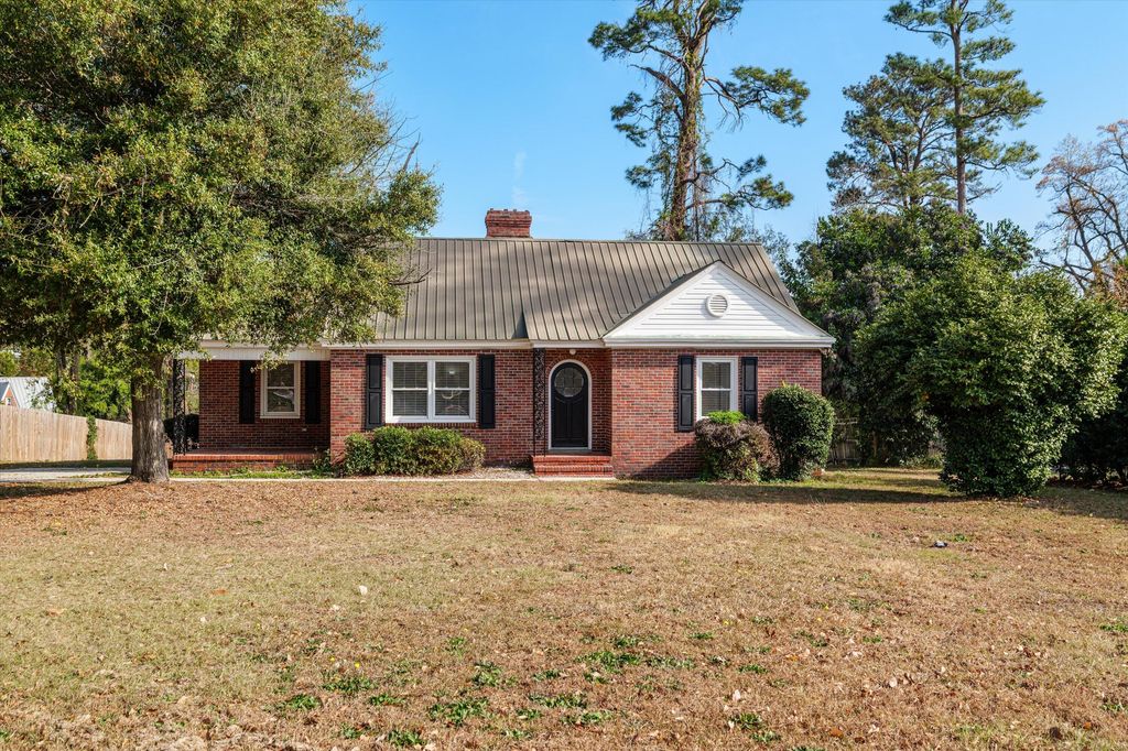 Photo of 2353 Redwood Drive, Augusta, GA 30904 (MLS # 549807)