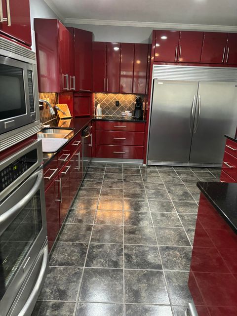 Tiny photo for 205 Pirates Cove, McCormick, SC 29835 (MLS # 550790)