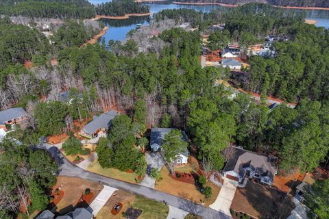 Tiny photo for 205 Pirates Cove, McCormick, SC 29835 (MLS # 550790)