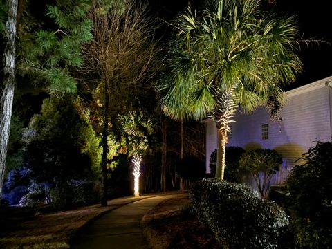 Tiny photo for 205 Pirates Cove, McCormick, SC 29835 (MLS # 550790)