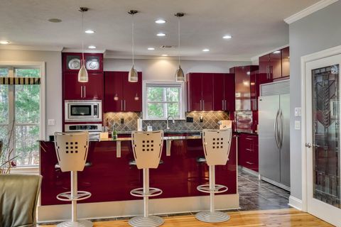 Tiny photo for 205 Pirates Cove, McCormick, SC 29835 (MLS # 550790)