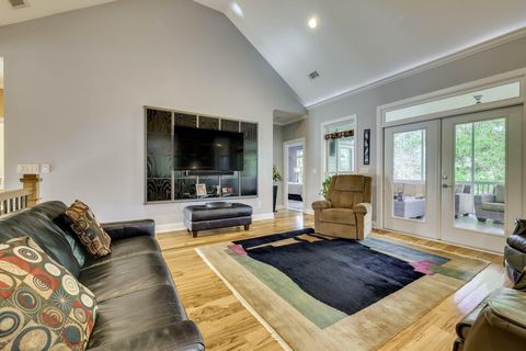 Tiny photo for 205 Pirates Cove, McCormick, SC 29835 (MLS # 550790)