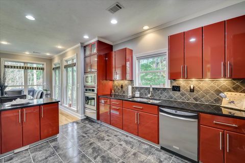 Tiny photo for 205 Pirates Cove, McCormick, SC 29835 (MLS # 550790)