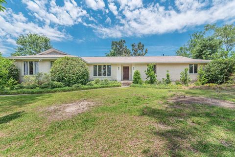 Photo of 3411 Kamel Circle, Augusta, GA 30909 (MLS # 542336)