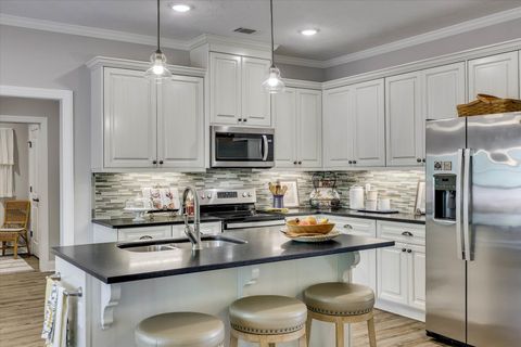 Tiny photo for 101 Rutledge Lane, McCormick, SC 29835 (MLS # 548606)