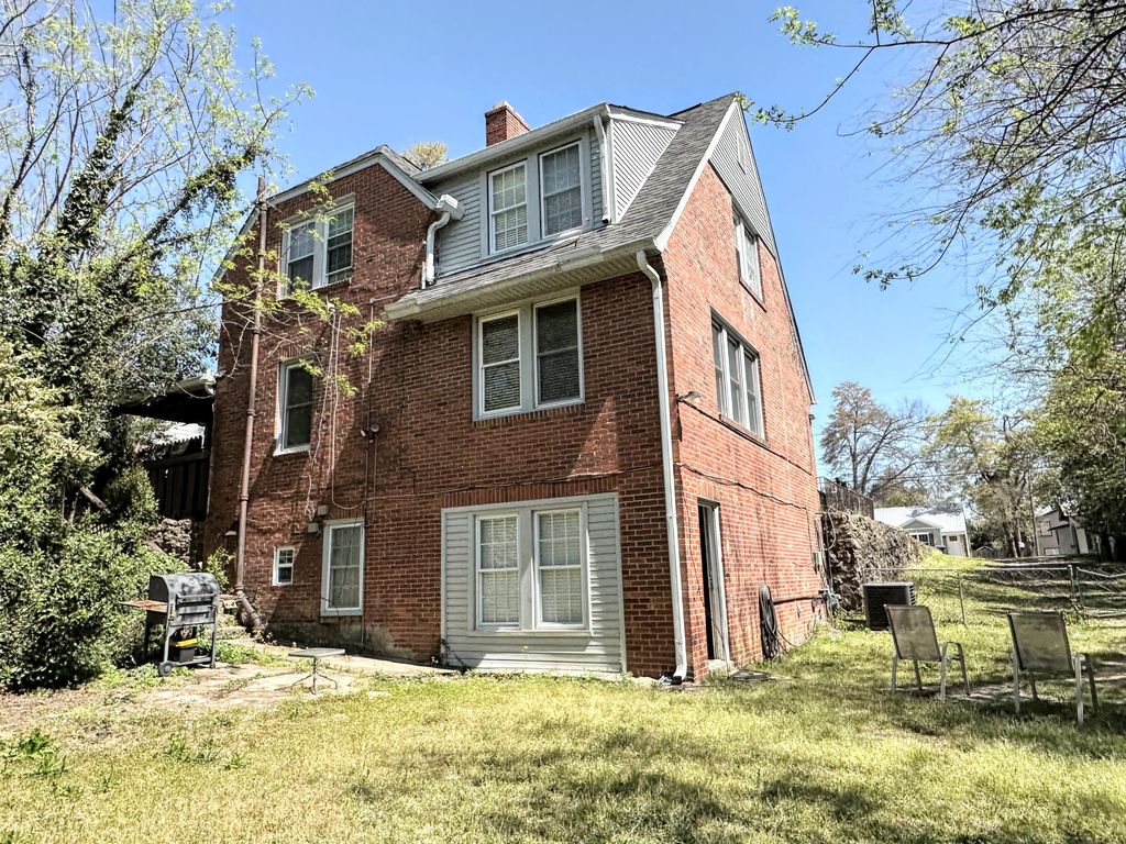 listing image 27