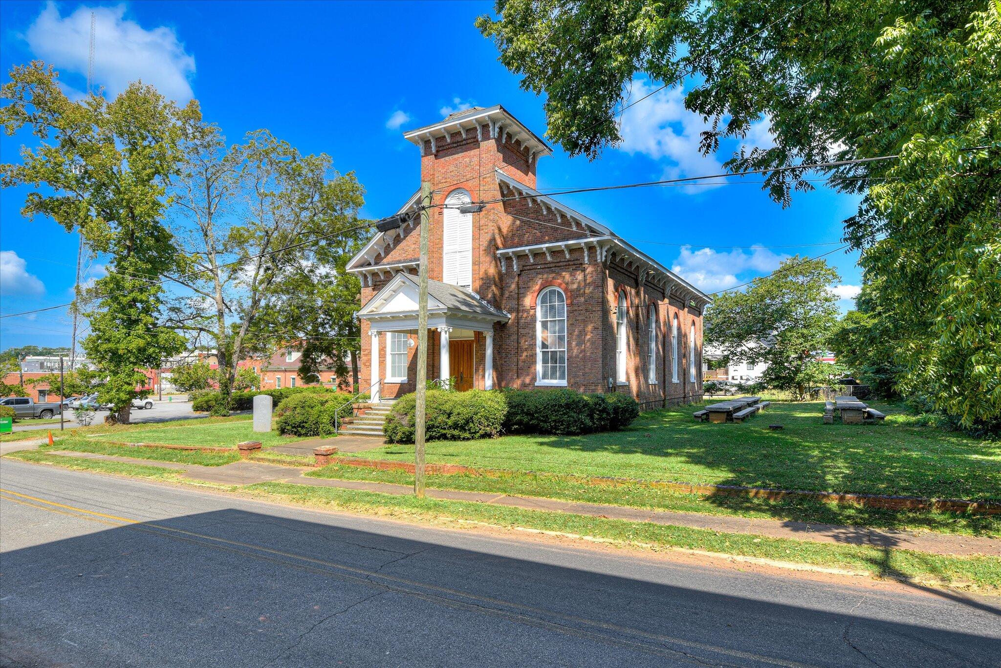 205 E Liberty Street