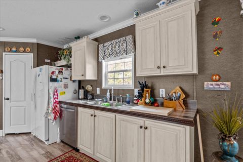 Tiny photo for 1084 W 4 Points Road, Keysville, GA 30816 (MLS # 548051)