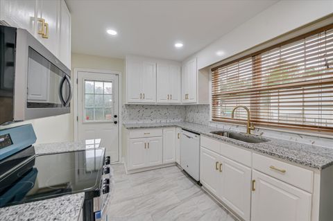 Tiny photo for 2014 Richmond Avenue, Augusta, GA 30904 (MLS # 548675)