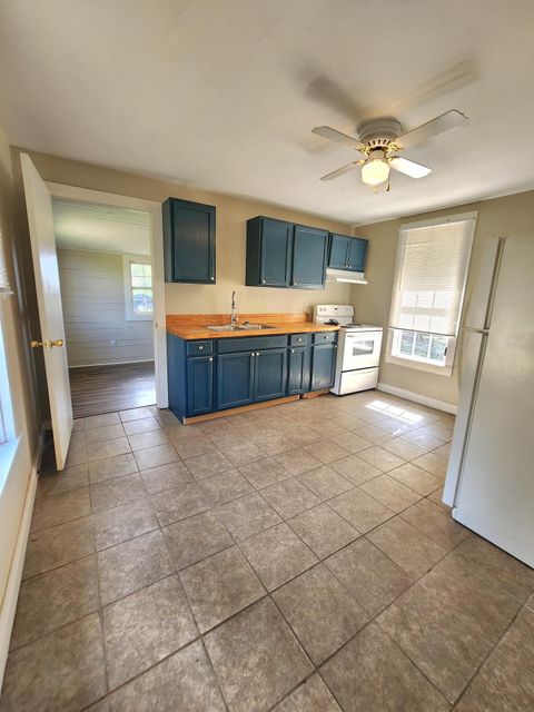 Tiny photo for 8747 Williams Bridge Road, Avera, GA 30803 (MLS # 546788)