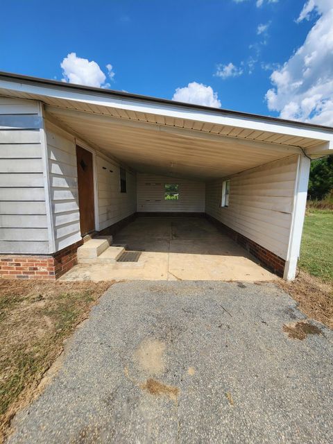 Tiny photo for 8747 Williams Bridge Road, Avera, GA 30803 (MLS # 546788)