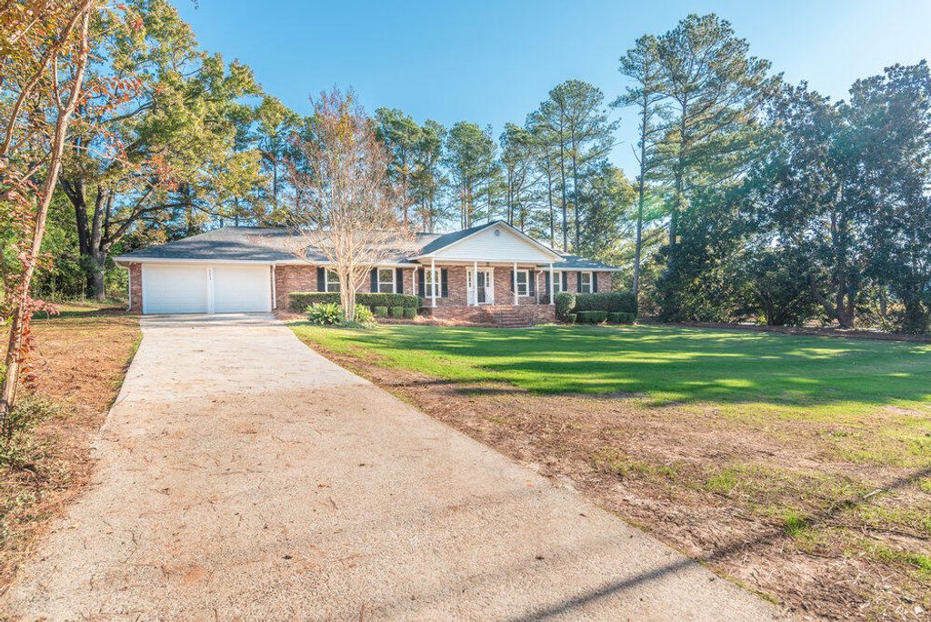 Photo of 4403 Owens Road, Evans, GA 30809 (MLS # 549074)