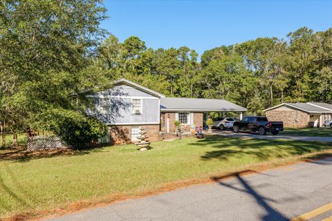 Tiny photo for 325 N N ELIJAH CLARK DR. Drive, Washington, GA 30673 (MLS # 538795)