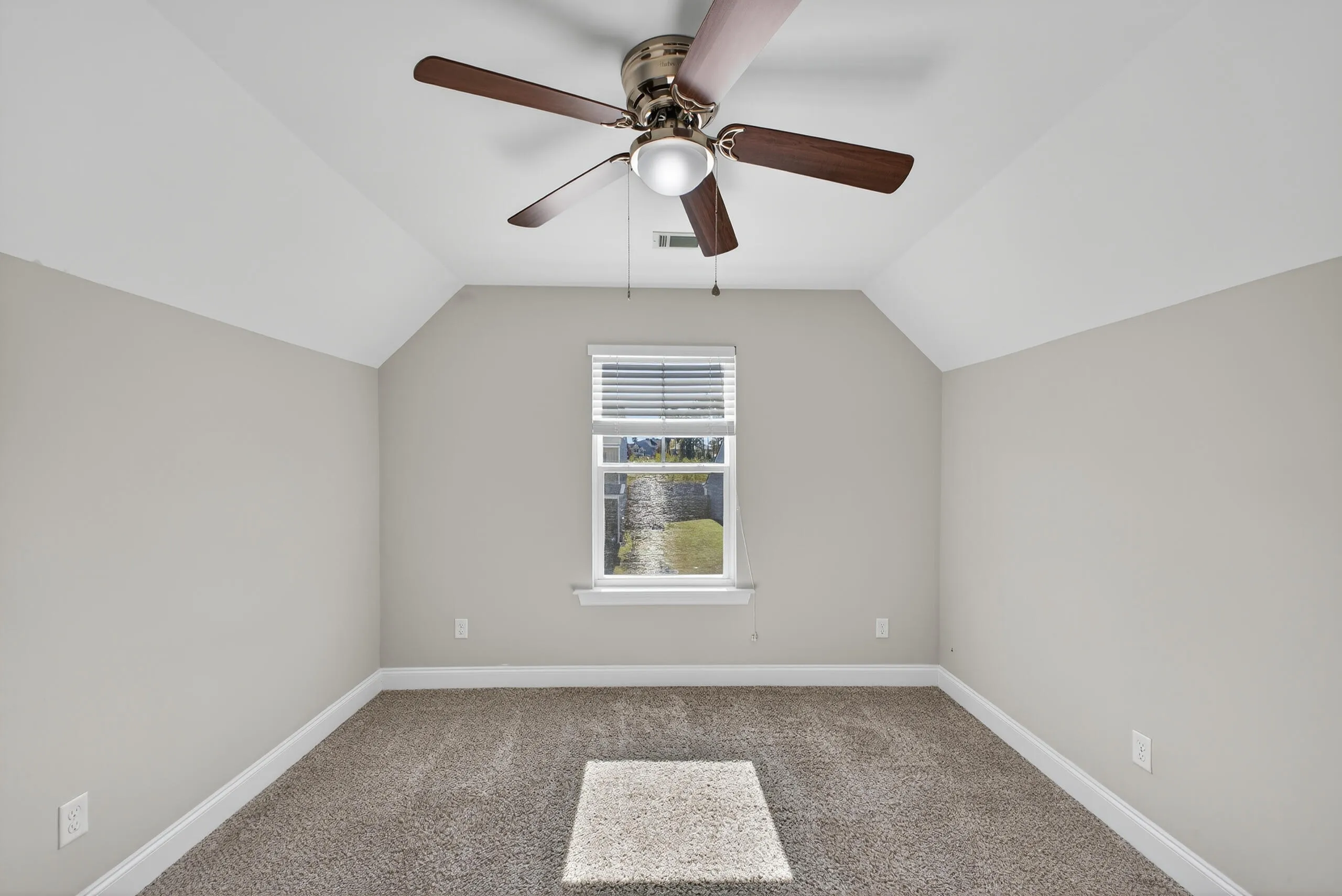 Grovetown, Georgia 30813, United States, 4 Bedrooms Bedrooms, ,3 BathroomsBathrooms,Residential,Active,242419