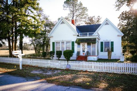 Photo of 114 Clark Street, Blythe, GA 30805 (MLS # 551373)