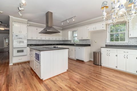 Tiny photo for 3134 Walton Way, Augusta, GA 30909 (MLS # 550775)