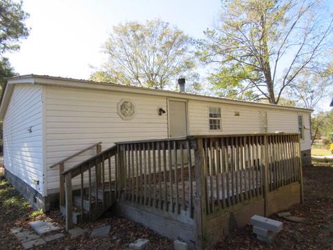 A home in Beech Island