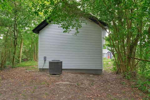 Tiny photo for 1627 Luckey Street Street, Augusta, GA 30901 (MLS # 548255)