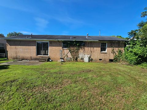 Tiny photo for 109 E E Walker Street, Augusta, GA 30901 (MLS # 543598)