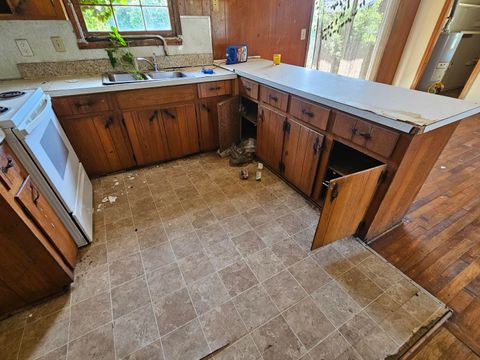 Tiny photo for 109 E E Walker Street, Augusta, GA 30901 (MLS # 543598)