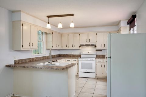 Tiny photo for 314 White Oak Street, Thomson, GA 30824 (MLS # 542502)
