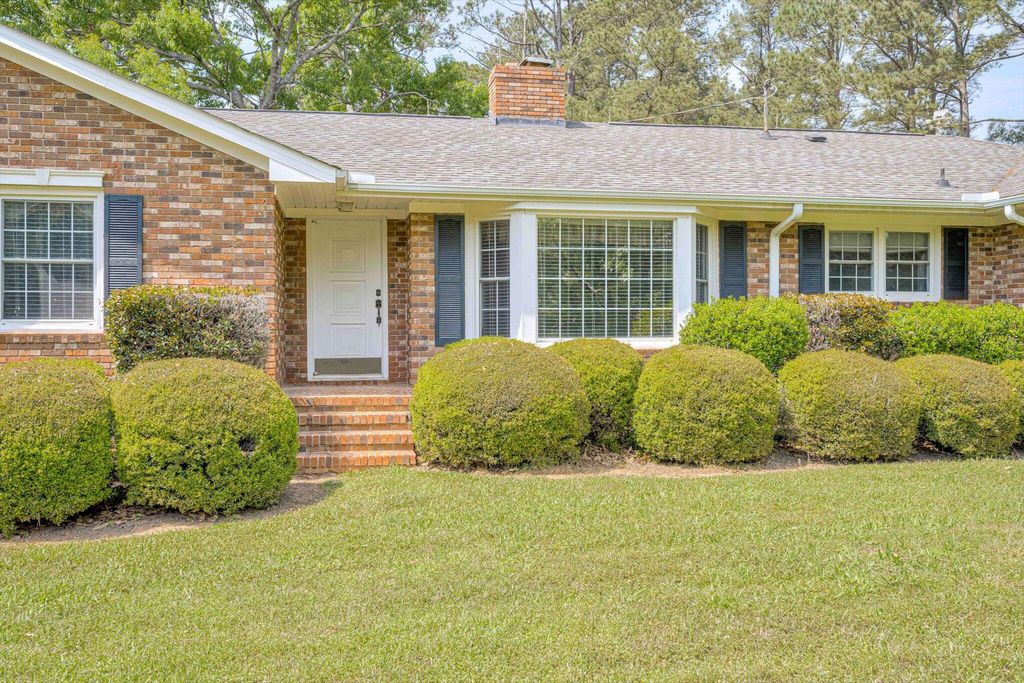 Photo of 3475 Chamberlain S Ferry Road, Lincolnton, GA 30817 (MLS # 555241)