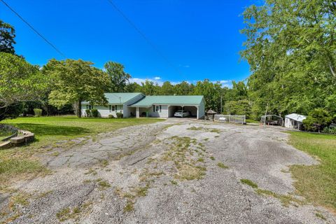 A home in Appling