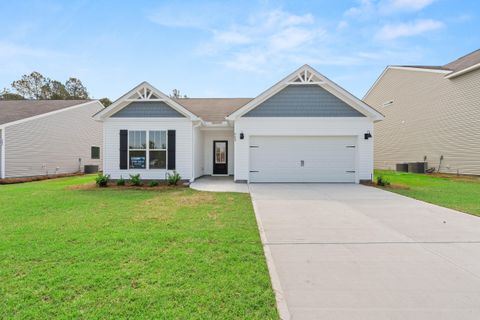 Photo of 158 Traditions Drive, Trenton, SC 29847 (MLS # 550384)